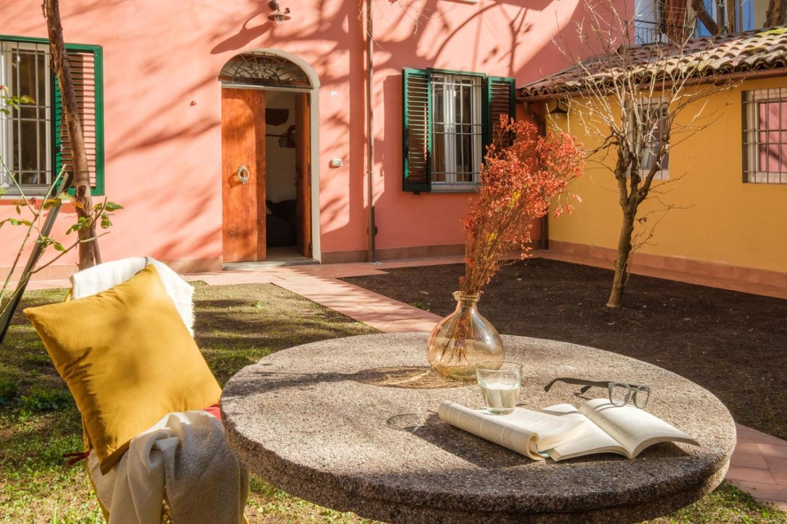 Piazza Maggiore - Il Sentiero Apartment With Private Garden Bologna Esterno foto