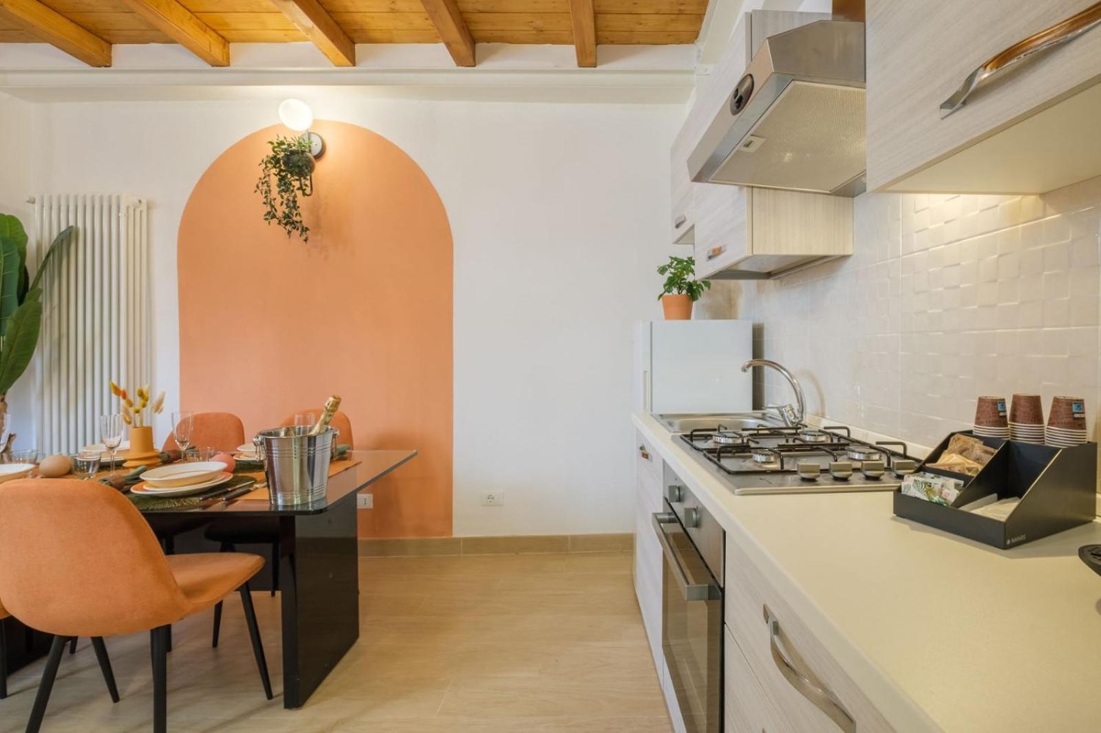 Piazza Maggiore - Il Sentiero Apartment With Private Garden Bologna Esterno foto